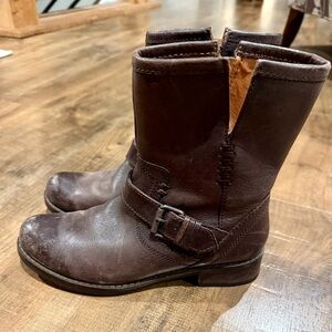 Bussola Brown Ankle Boots